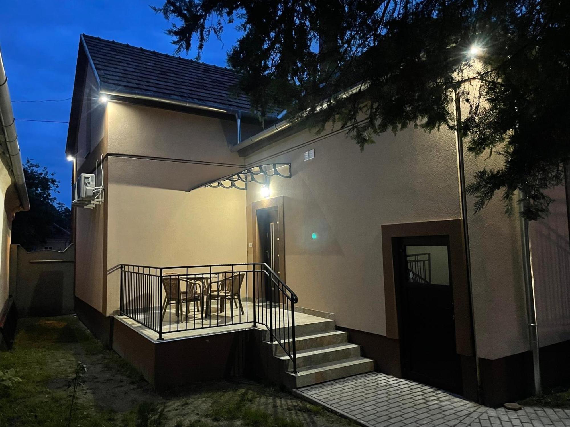 Kovacs Apartmanhaz Kiskunhalas Pokój zdjęcie